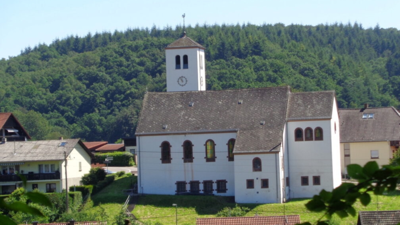 Kirche Hausbach
